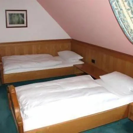 B&s ホテル Waghäusel